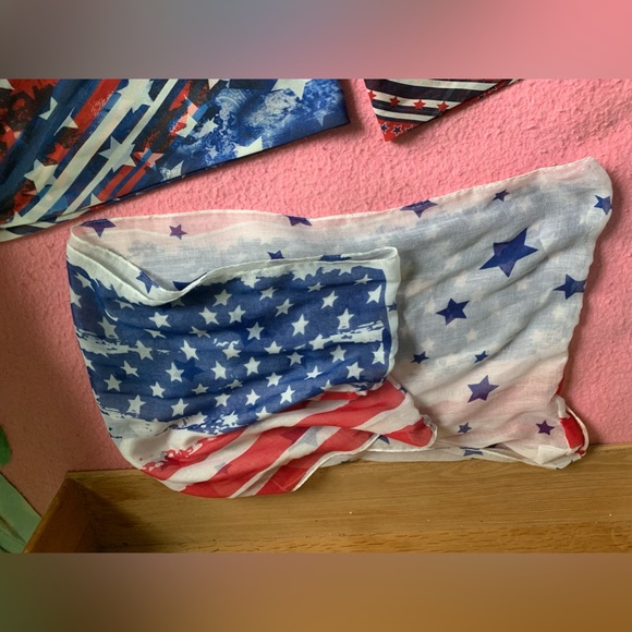 3 Patriotic Scarves. Great for summer celebrations - Picture 9 of 13